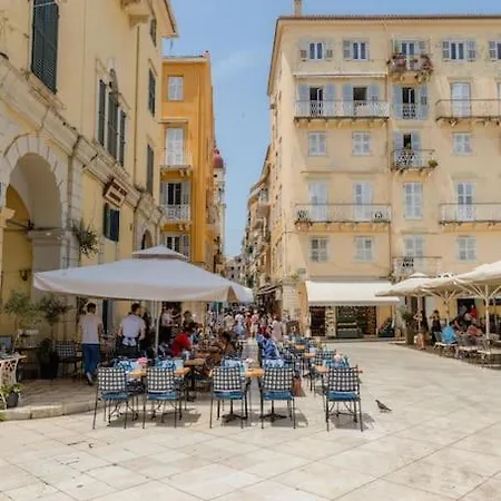 Piatta Medusa Venetian Flat In Corfu Old Town *